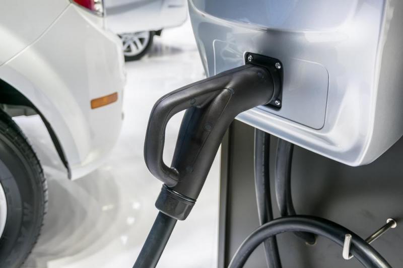 Comment installer une borne de recharge &eacute;lectrique &agrave; AUTHUME ?